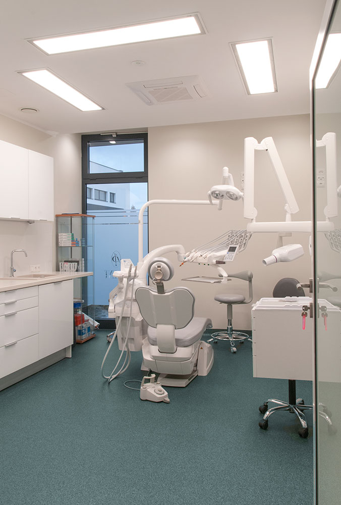 Zdjęcie drugiego gabinetu poradni stomatologicznej APdent w Piastowie.